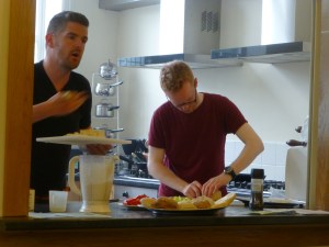Preparing scrambled tofu