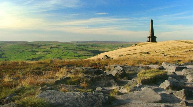 27 March: Walk in Todmorden, Stoodley Pike, Cragg Vale